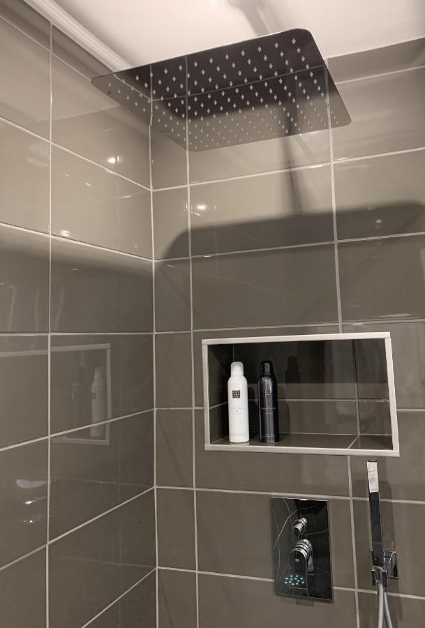 Moderne Wohnung An Toller Lage In לאקס מראה חיצוני תמונה